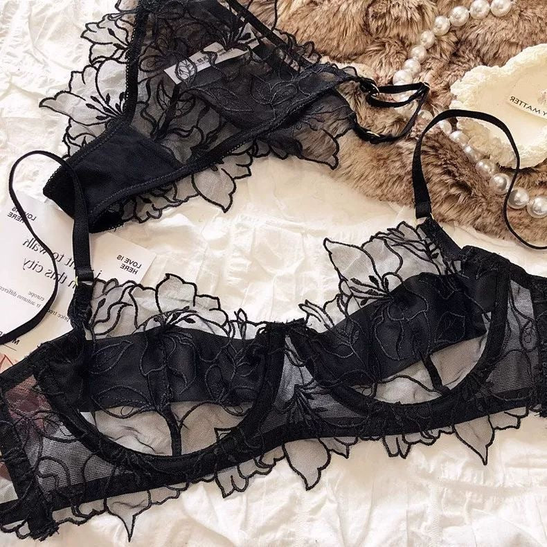 Désir Pur: Conjunto de Lencería Francesa de Encaje Ultrafino