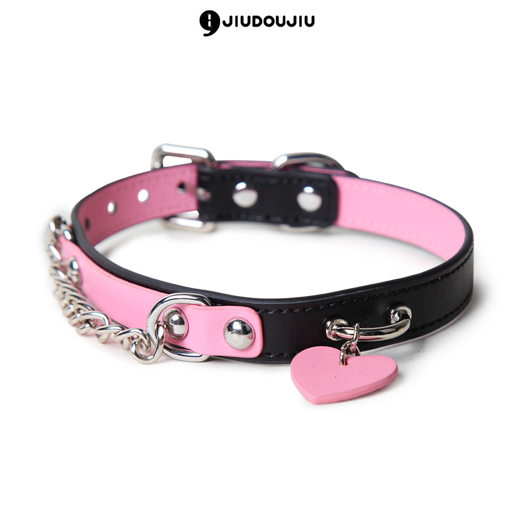 Collar del Deseo: Elegancia y Sumisión